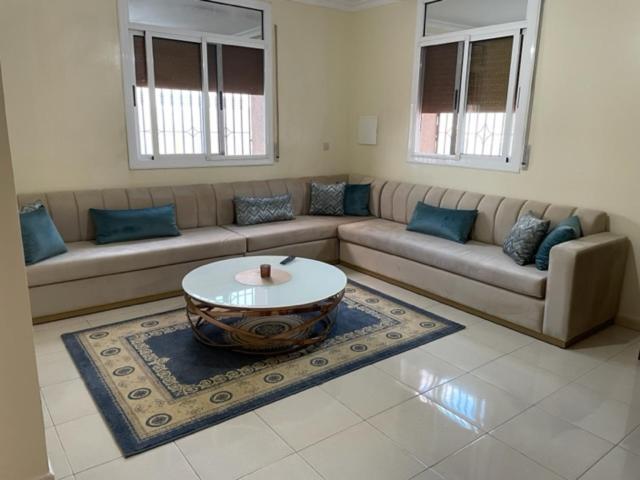 Villa Ihaddadene Nador Exteriör bild