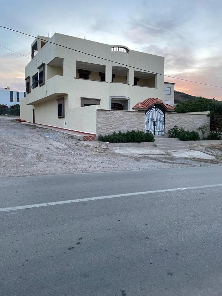 Villa Ihaddadene Nador Exteriör bild